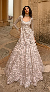 NAFIZA SHEESHADORI LEHENGA