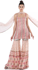Multi Vertical Sharara