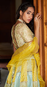 Surahi Brocade