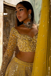 NAYNI SHEESHADORI