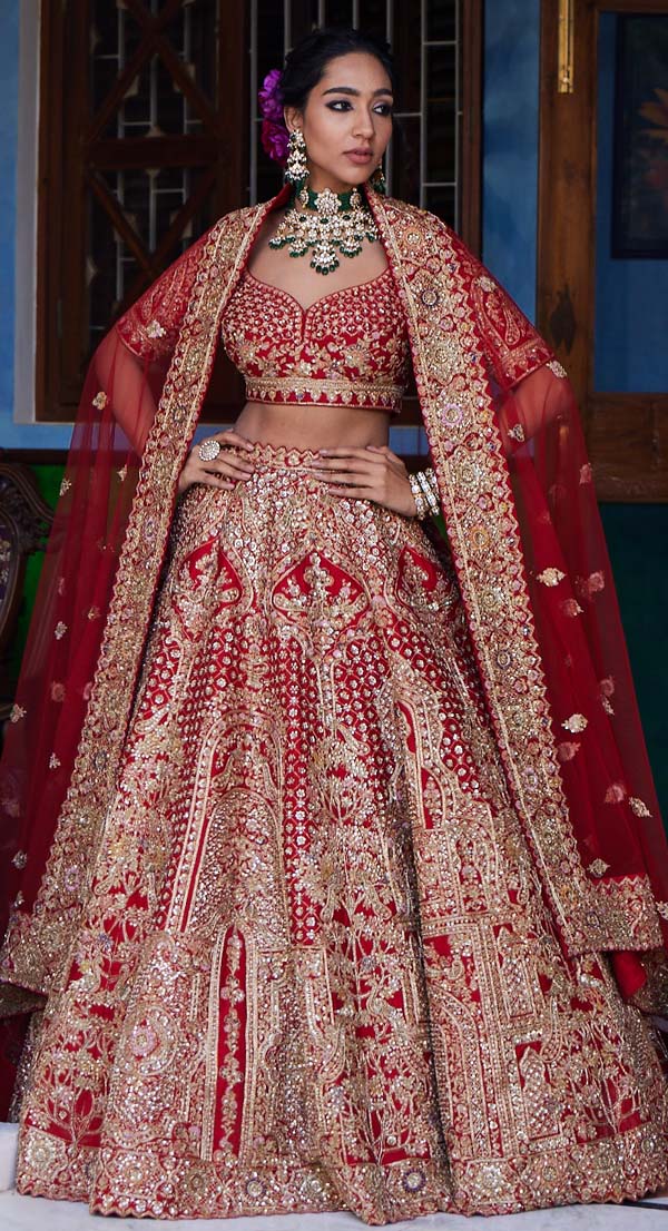 Kaynaat Aari Bridal Lehenga