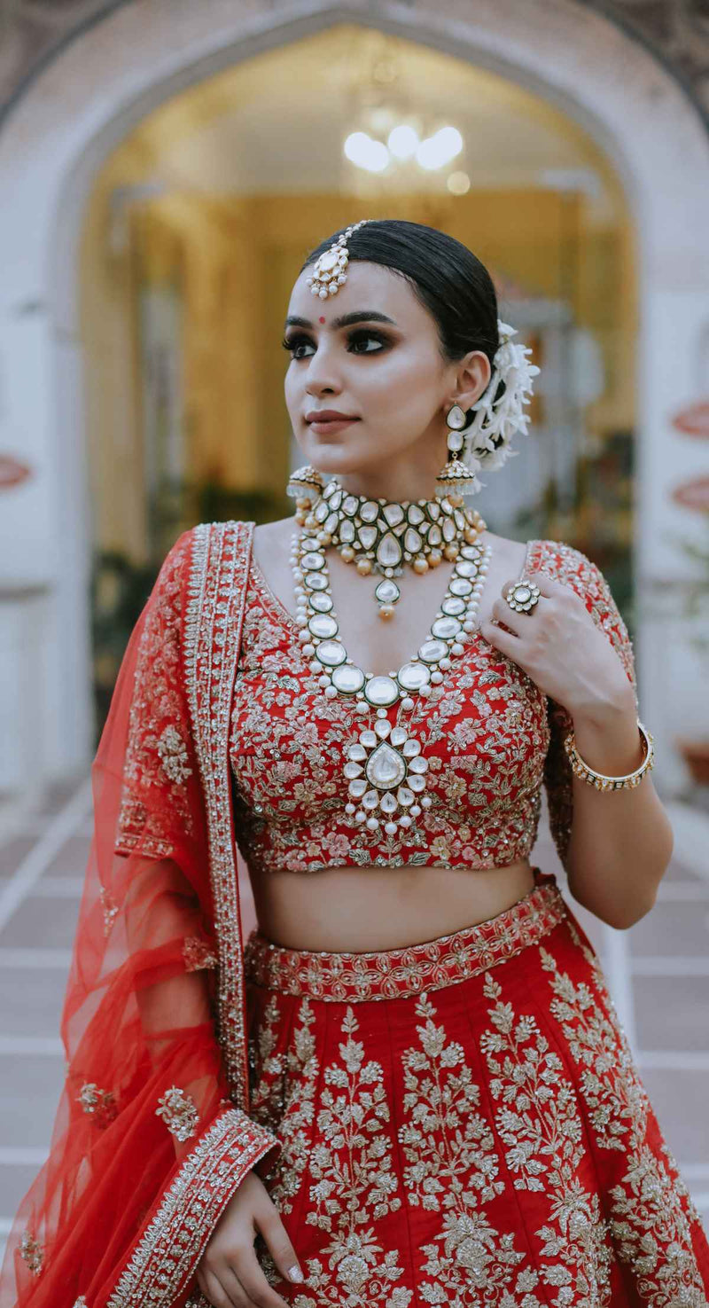 Buy Bridal Srinithi Lehenga Set – Ivory Online from Anita Dongre