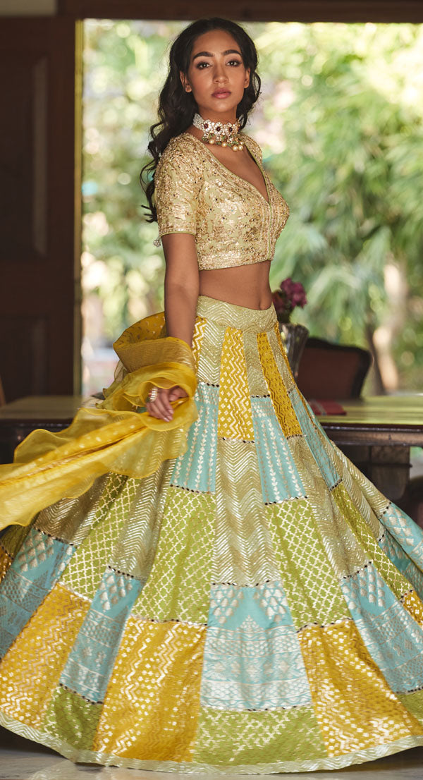 Surahi Brocade
